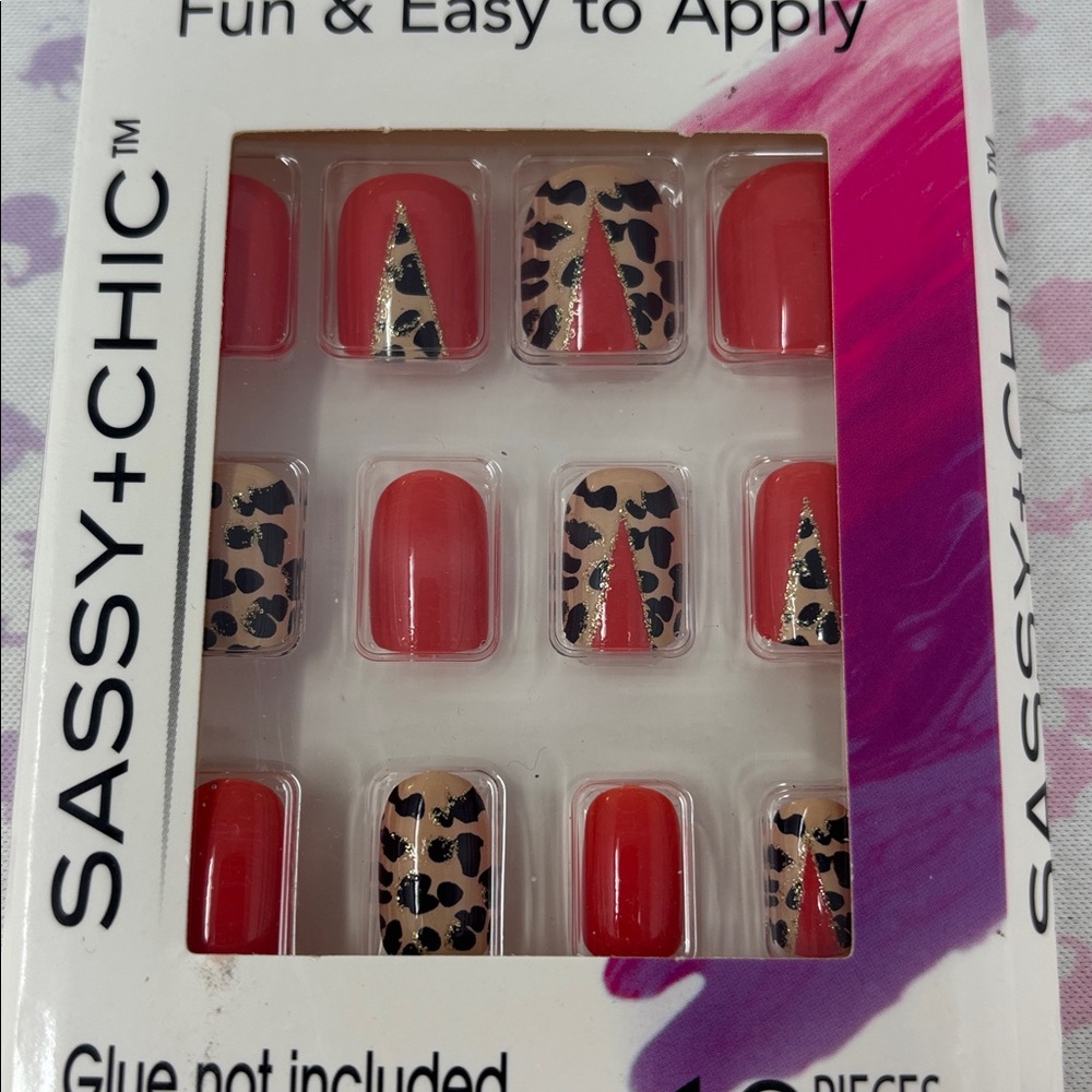 🔴5/25 Fashion Nails Fun Easy To Apply